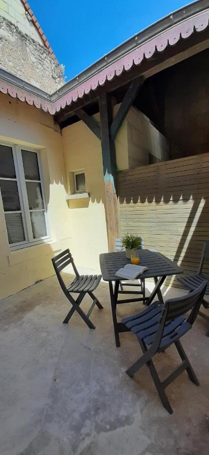 Riva Lodge Saint-Aignan  Esterno foto